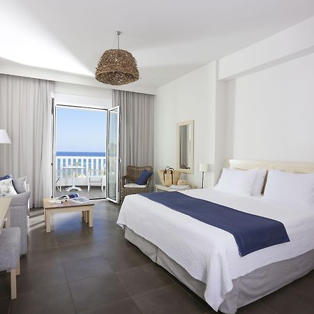 Aparthotel Artina Marathopoli Exterior foto