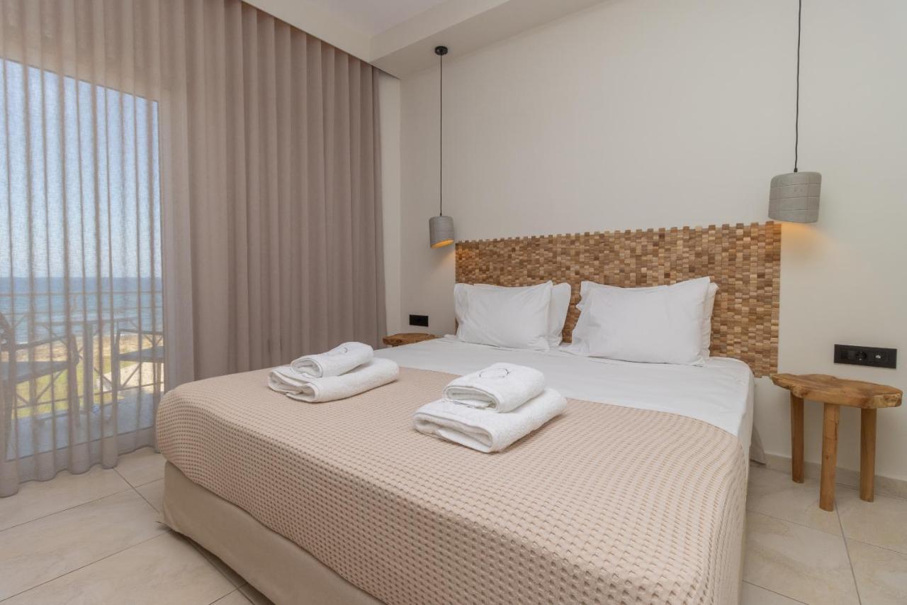 Aparthotel Artina Marathopoli Exterior foto