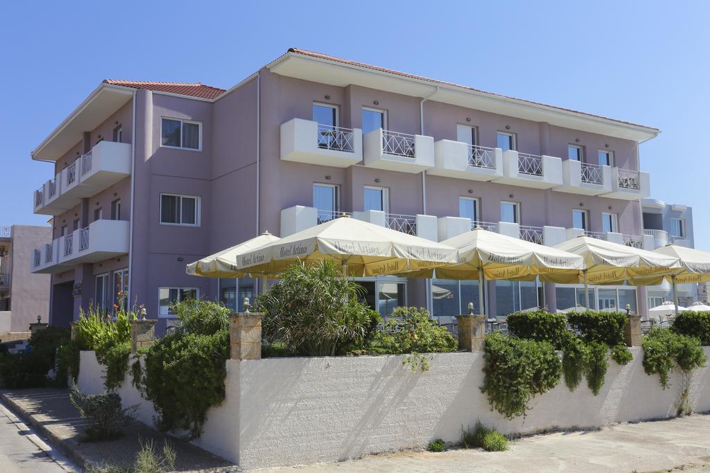 Aparthotel Artina Marathopoli Exterior foto